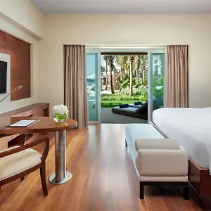 Park Hyatt מלון